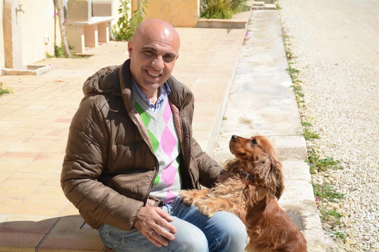 Bed and Breakfast Casale Rocca Fiorita Acate Exterior foto